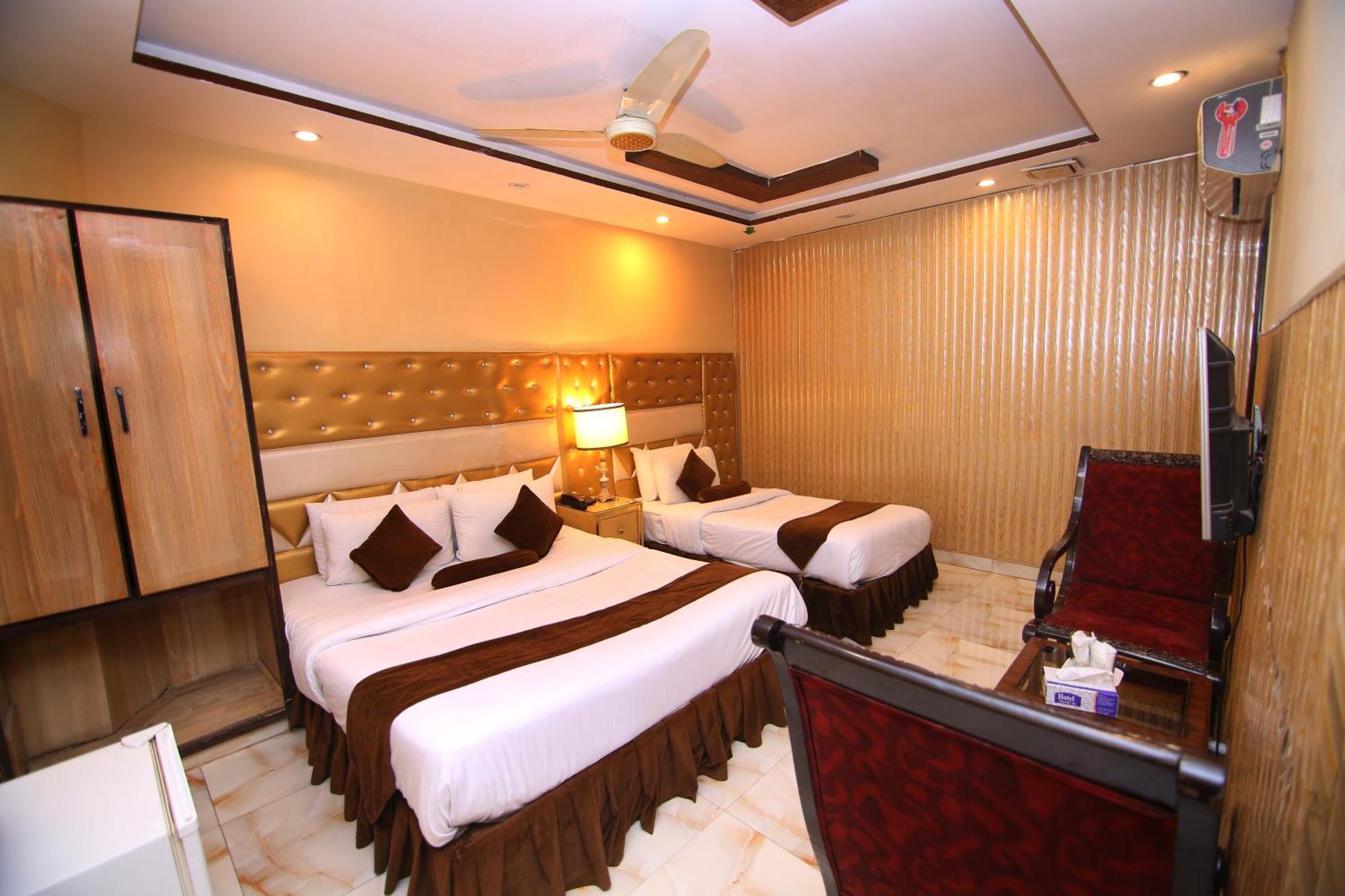 Premier Inn Gulberg لاهور المظهر الخارجي الصورة