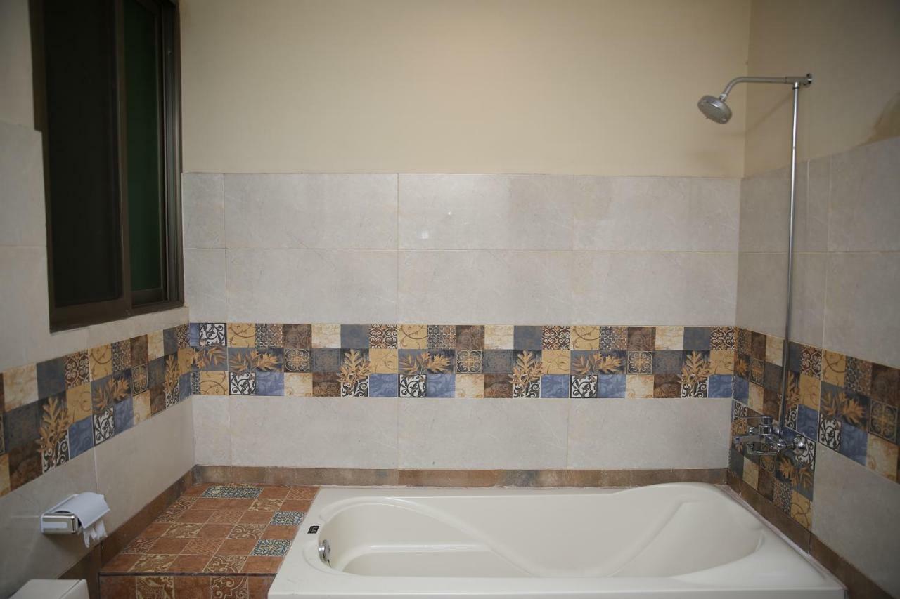 Premier Inn Gulberg لاهور المظهر الخارجي الصورة