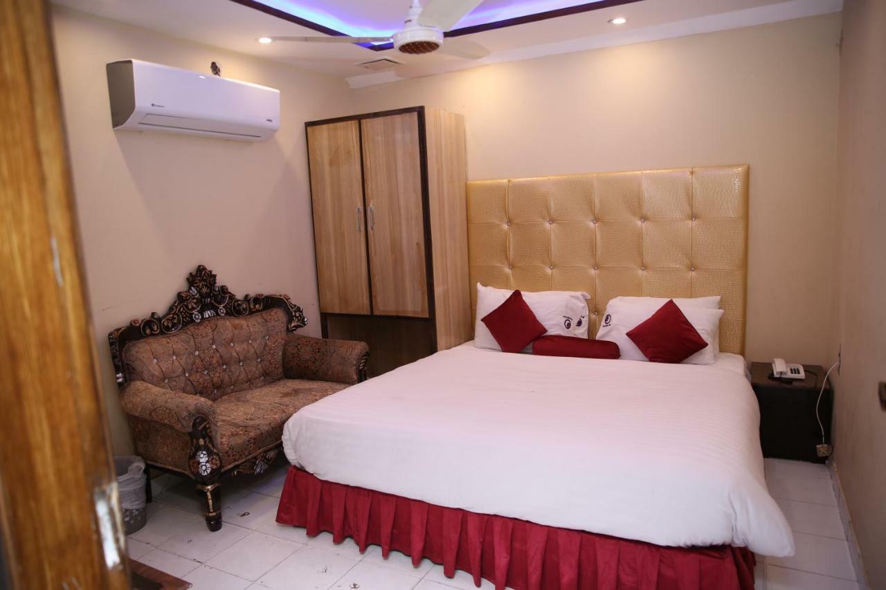 Premier Inn Gulberg لاهور المظهر الخارجي الصورة