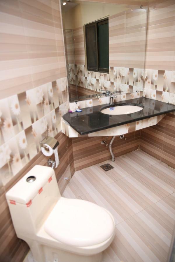 Premier Inn Gulberg لاهور المظهر الخارجي الصورة