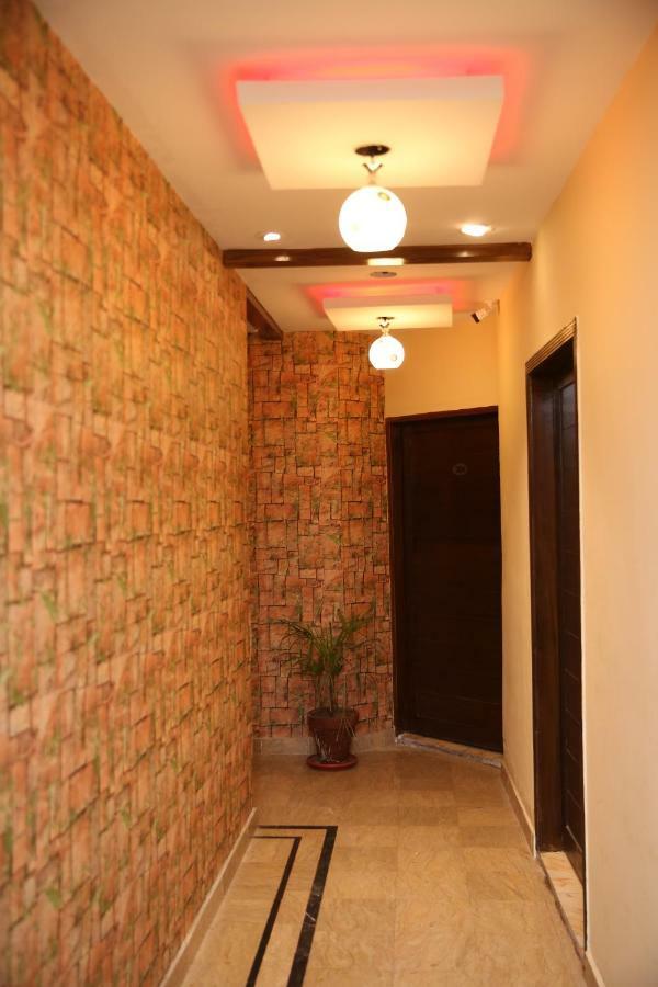 Premier Inn Gulberg لاهور المظهر الخارجي الصورة