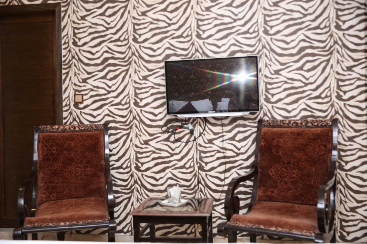 Premier Inn Gulberg لاهور المظهر الخارجي الصورة